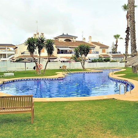 Torre de la Horadada Chalet Adosado En Riomar-3, Urbanizacion Residencial Privada מראה חיצוני תמונה