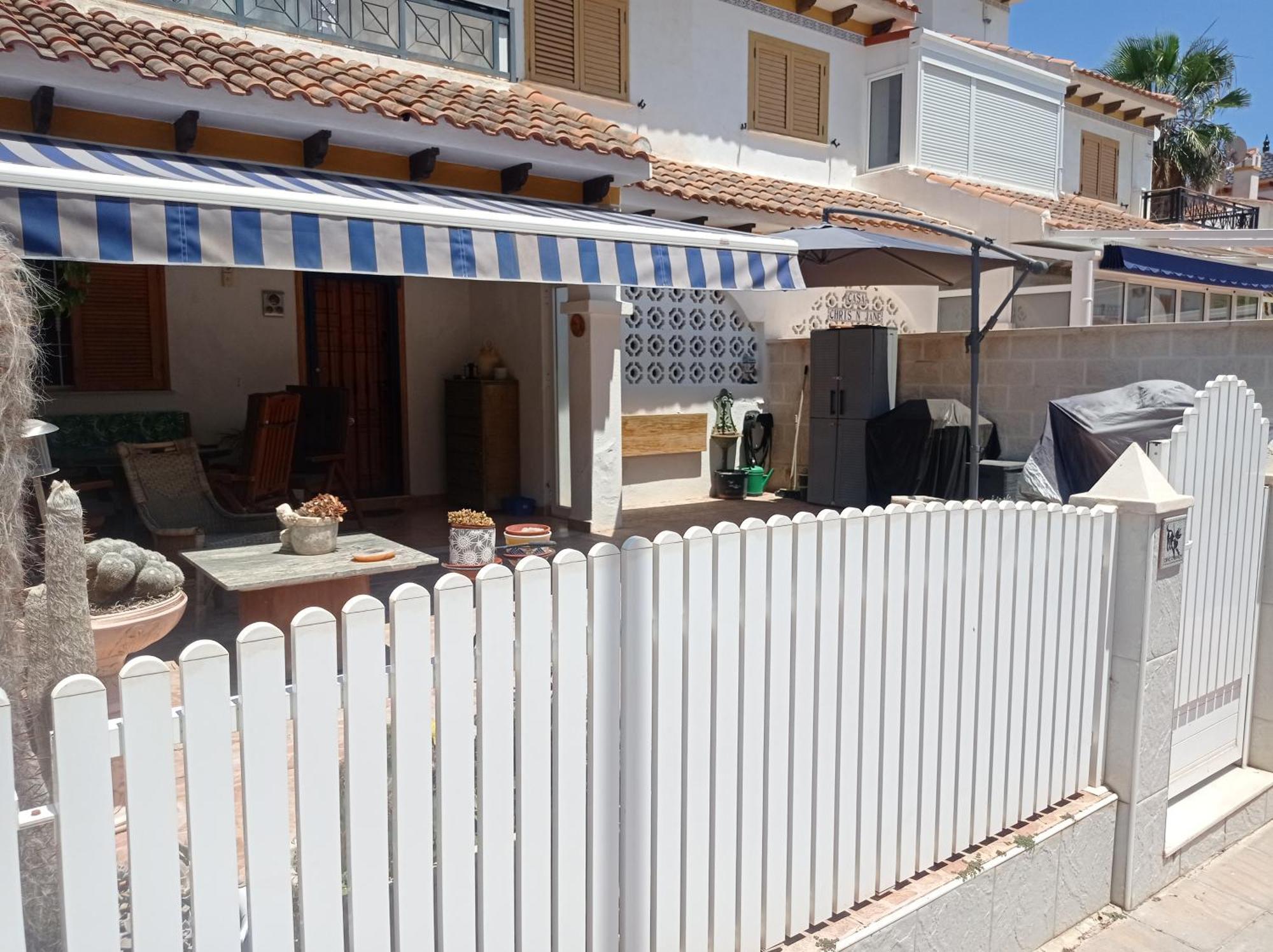 Torre de la Horadada Chalet Adosado En Riomar-3, Urbanizacion Residencial Privada מראה חיצוני תמונה