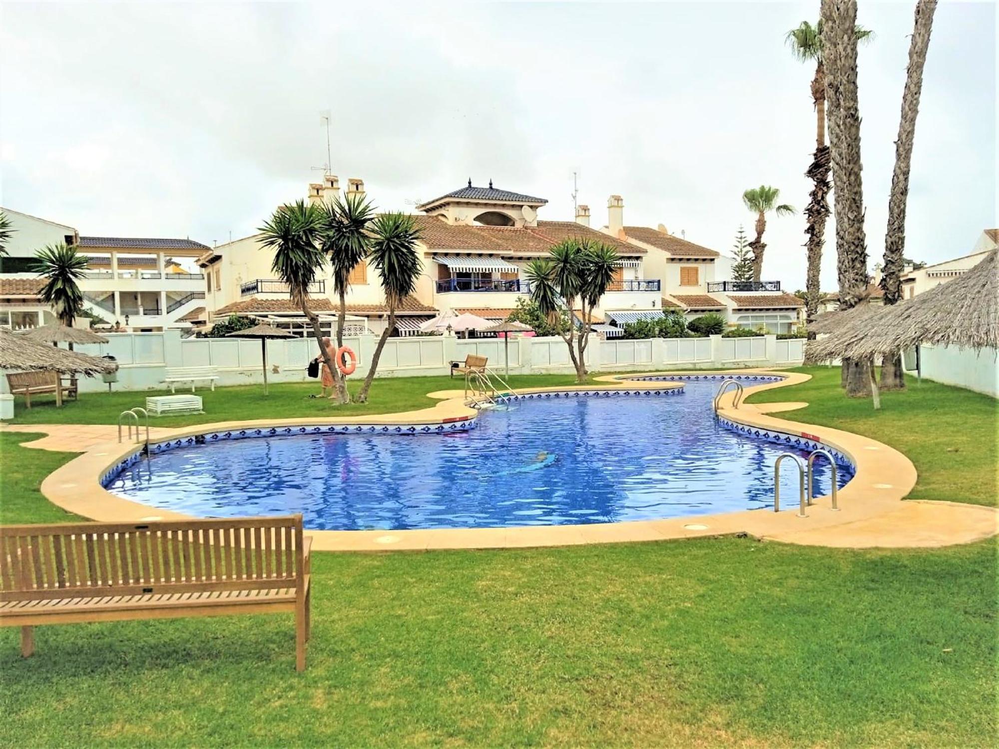 Torre de la Horadada Chalet Adosado En Riomar-3, Urbanizacion Residencial Privada מראה חיצוני תמונה