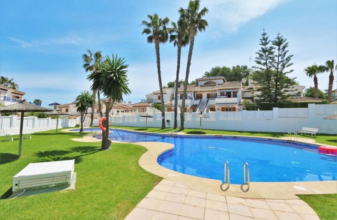 Torre de la Horadada Chalet Adosado En Riomar-3, Urbanizacion Residencial Privada מראה חיצוני תמונה